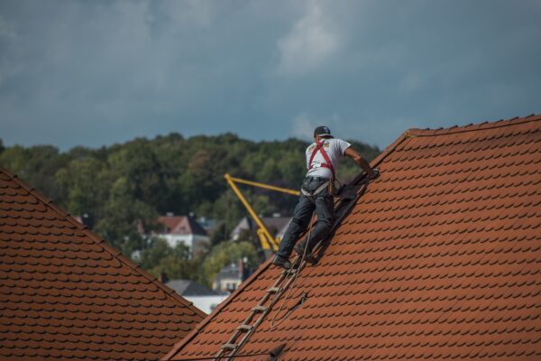 Tips for Maintaining Your Roof in Sunnyvale